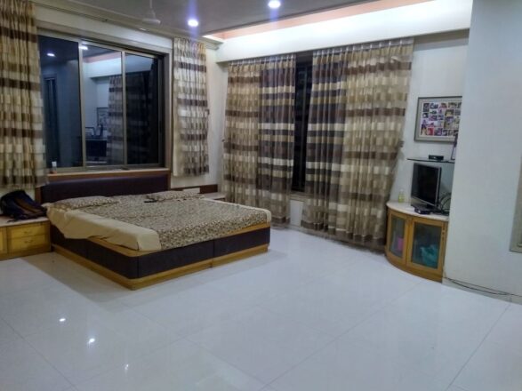 🏡 Grand 3-Storey Independent Villa for Sale in Mumbai