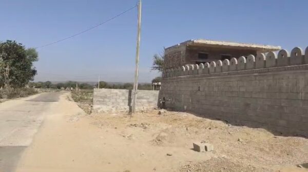 🌿 Farmhouse for Sale – 2,680 sq. yards | Agra Road, Jaipur